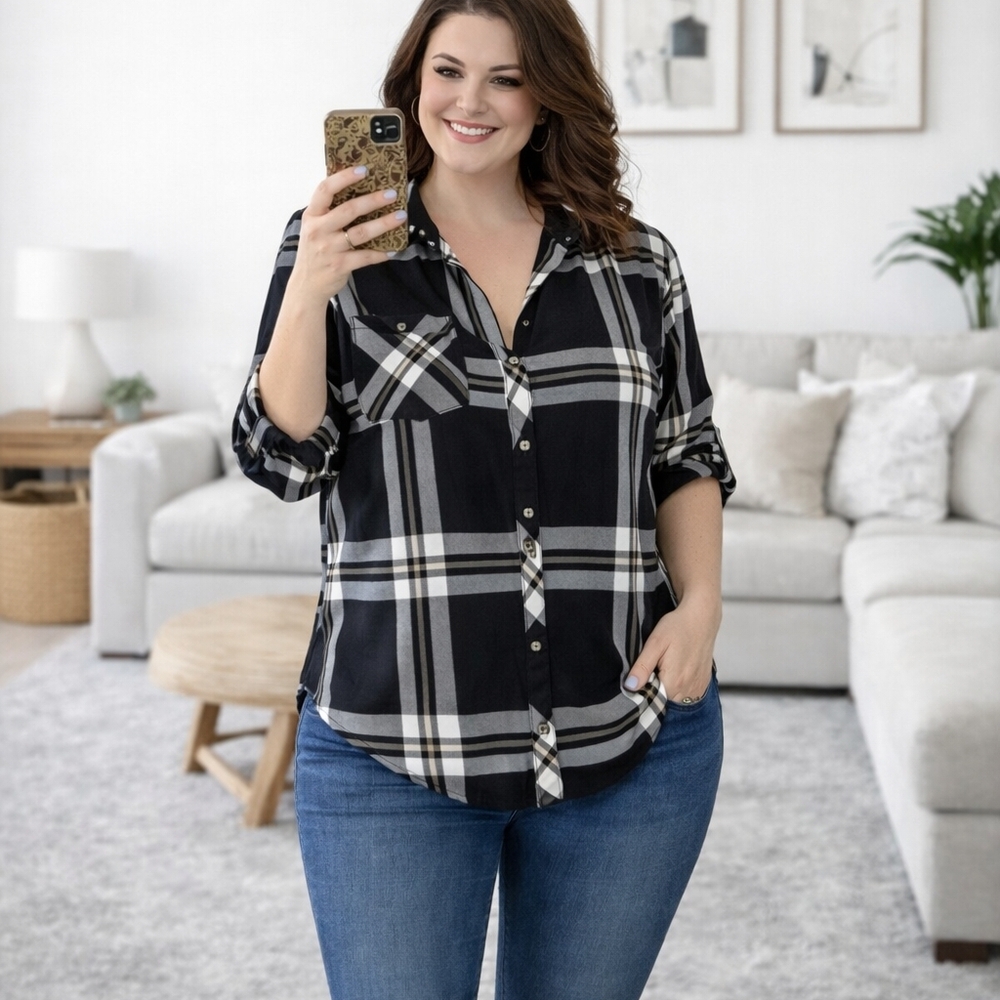 🔥3For25$🔥 Classic Black & White Plaid Button-Up Shirt - Women's Plus